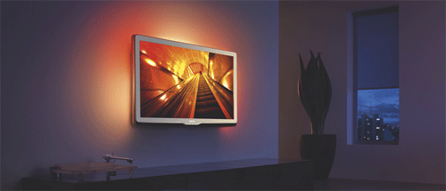 philips-9700-lifestyle-night De Philips 9700 tv met aan de linkerkant een platenspeler...